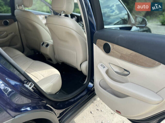 Синий Мерседес ГЛЦ-Класс, объемом двигателя 1.99 л и пробегом 245 тыс. км за 26500 $, фото 14 на Automoto.ua