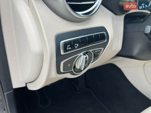 Синий Мерседес ГЛЦ-Класс, объемом двигателя 1.99 л и пробегом 245 тыс. км за 26500 $, фото 20 на Automoto.ua