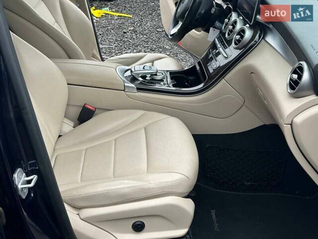 Синий Мерседес ГЛЦ-Класс, объемом двигателя 1.99 л и пробегом 140 тыс. км за 18900 $, фото 27 на Automoto.ua