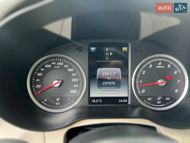 Синий Мерседес ГЛЦ-Класс, объемом двигателя 1.99 л и пробегом 245 тыс. км за 26500 $, фото 24 на Automoto.ua