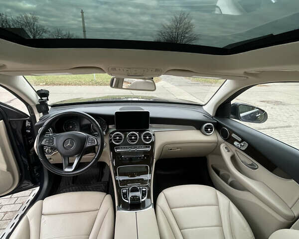 Синий Мерседес ГЛЦ-Класс, объемом двигателя 1.99 л и пробегом 71 тыс. км за 25672 $, фото 10 на Automoto.ua