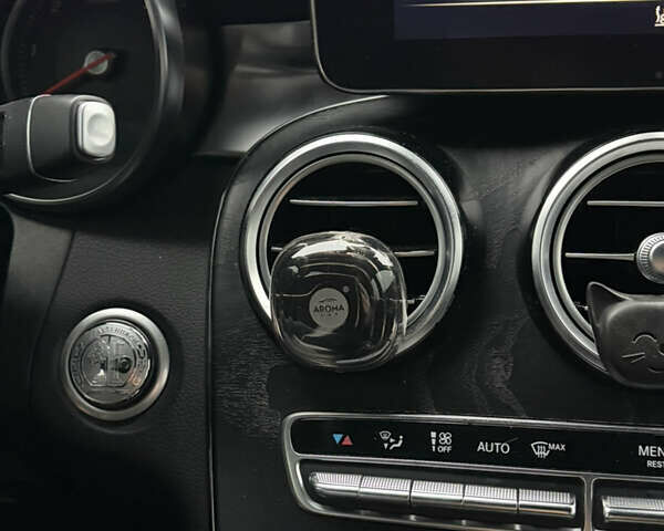 Синий Мерседес ГЛЦ-Класс, объемом двигателя 2.14 л и пробегом 165 тыс. км за 34500 $, фото 8 на Automoto.ua