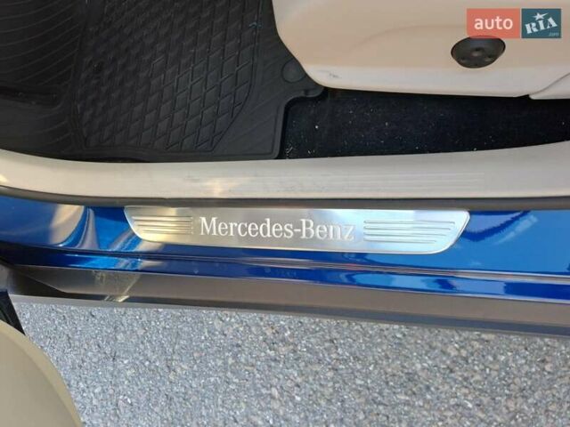 Мерседес ГЛЦ-Класс 2017 в Киеве на Automoto.ua Синий Мерседес ГЛЦ-Класс, объемом двигателя 2.14 л и пробегом 195 тыс. км за 33900 $, фото 9 на Automoto.ua