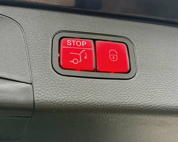 Синий Мерседес ГЛЦ-Класс, объемом двигателя 2.14 л и пробегом 165 тыс. км за 34500 $, фото 21 на Automoto.ua