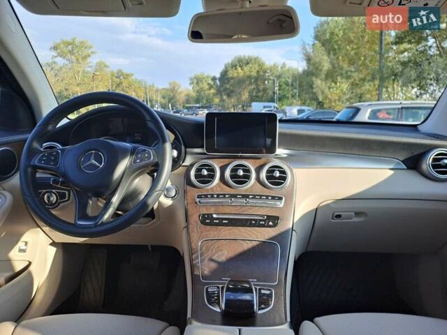 Мерседес ГЛЦ-Класс 2017 в Киеве на Automoto.ua Синий Мерседес ГЛЦ-Класс, объемом двигателя 2.14 л и пробегом 195 тыс. км за 33900 $, фото 6 на Automoto.ua