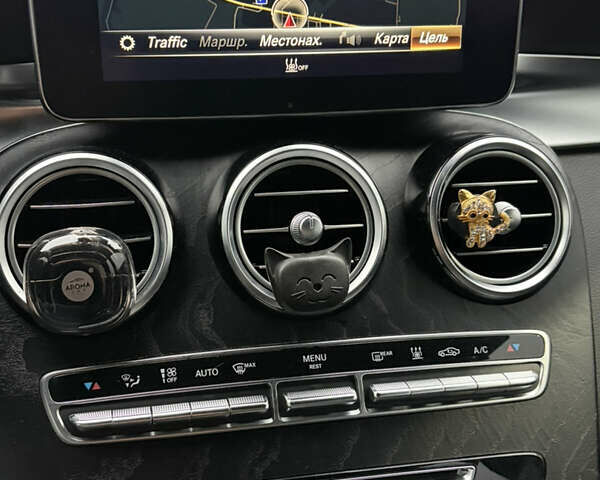 Синий Мерседес ГЛЦ-Класс, объемом двигателя 2.14 л и пробегом 165 тыс. км за 34500 $, фото 9 на Automoto.ua