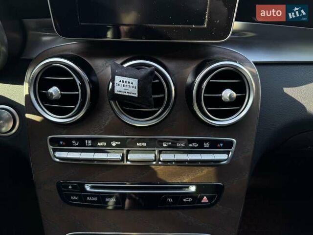 Синій Мерседес ГЛЦ-Клас, об'ємом двигуна 2.14 л та пробігом 96 тис. км за 45000 $, фото 24 на Automoto.ua