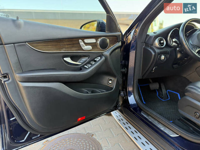 Синий Мерседес ГЛЦ-Класс, объемом двигателя 2 л и пробегом 84 тыс. км за 28300 $, фото 30 на Automoto.ua