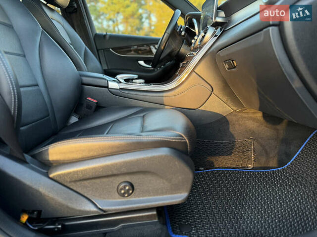 Синий Мерседес ГЛЦ-Класс, объемом двигателя 2 л и пробегом 84 тыс. км за 28300 $, фото 74 на Automoto.ua