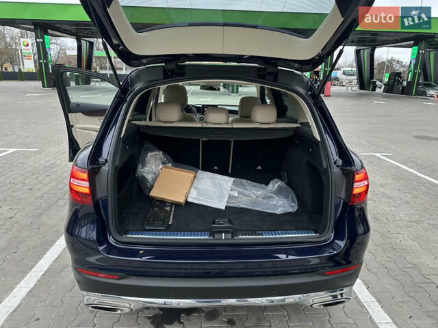 Синий Мерседес ГЛЦ-Класс, объемом двигателя 1.99 л и пробегом 110 тыс. км за 25999 $, фото 53 на Automoto.ua