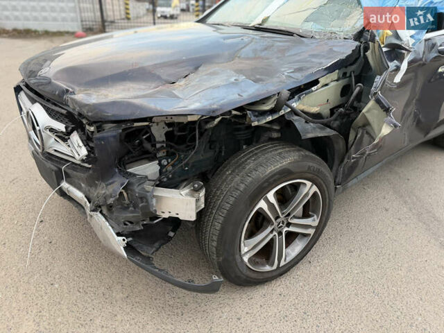 Синий Мерседес ГЛЦ-Класс, объемом двигателя 1.99 л и пробегом 81 тыс. км за 15750 $, фото 2 на Automoto.ua