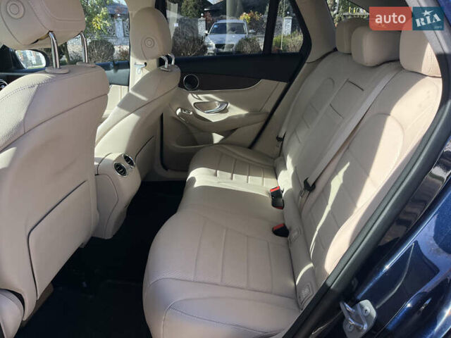 Синий Мерседес ГЛЦ-Класс, объемом двигателя 1.99 л и пробегом 65 тыс. км за 29400 $, фото 24 на Automoto.ua