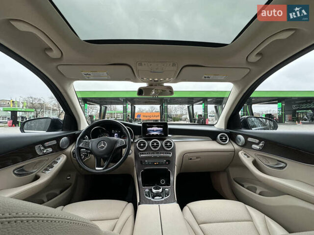 Синий Мерседес ГЛЦ-Класс, объемом двигателя 1.99 л и пробегом 110 тыс. км за 25999 $, фото 40 на Automoto.ua