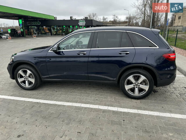 Синий Мерседес ГЛЦ-Класс, объемом двигателя 1.99 л и пробегом 110 тыс. км за 25999 $, фото 22 на Automoto.ua