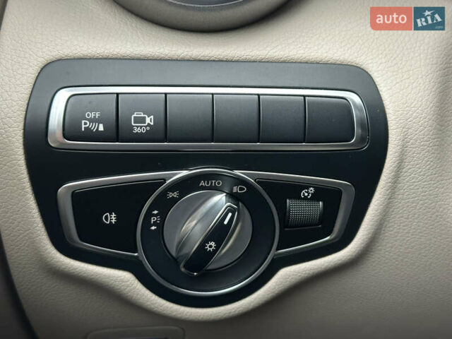 Синий Мерседес ГЛЦ-Класс, объемом двигателя 1.99 л и пробегом 110 тыс. км за 25999 $, фото 37 на Automoto.ua