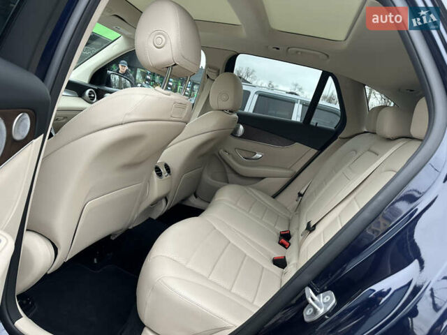 Синий Мерседес ГЛЦ-Класс, объемом двигателя 1.99 л и пробегом 110 тыс. км за 25999 $, фото 50 на Automoto.ua