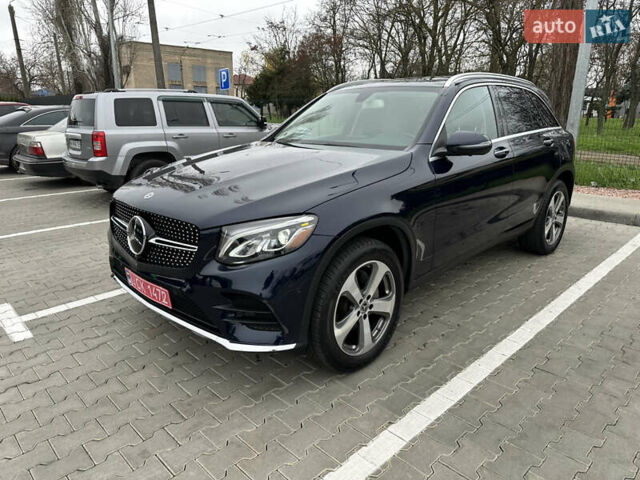 Синий Мерседес ГЛЦ-Класс, объемом двигателя 1.99 л и пробегом 110 тыс. км за 25999 $, фото 24 на Automoto.ua