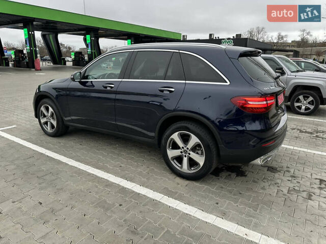 Синий Мерседес ГЛЦ-Класс, объемом двигателя 1.99 л и пробегом 110 тыс. км за 25999 $, фото 21 на Automoto.ua