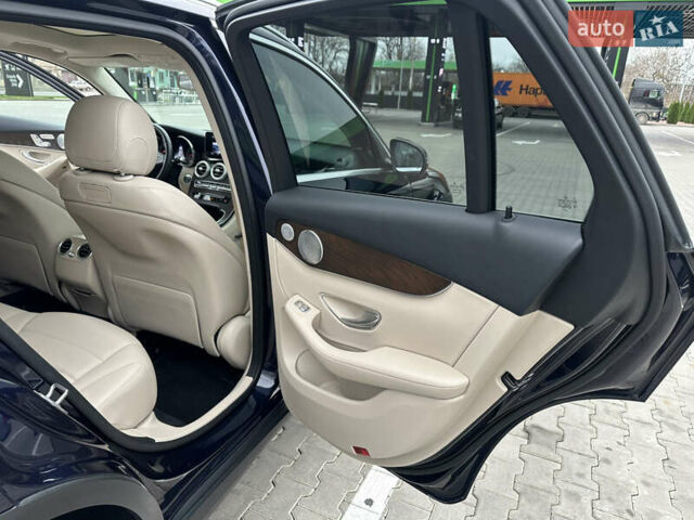 Синий Мерседес ГЛЦ-Класс, объемом двигателя 1.99 л и пробегом 110 тыс. км за 25999 $, фото 49 на Automoto.ua