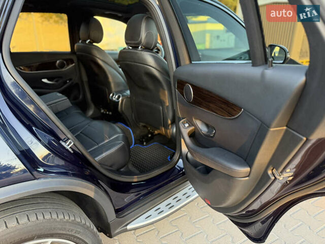 Синий Мерседес ГЛЦ-Класс, объемом двигателя 2 л и пробегом 84 тыс. км за 28300 $, фото 62 на Automoto.ua