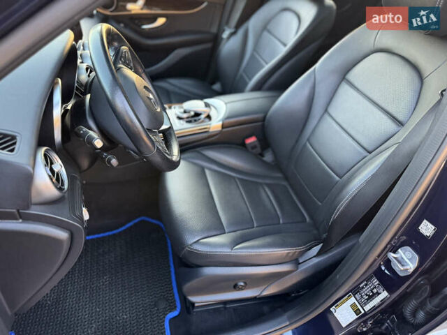 Синий Мерседес ГЛЦ-Класс, объемом двигателя 2 л и пробегом 84 тыс. км за 28300 $, фото 31 на Automoto.ua
