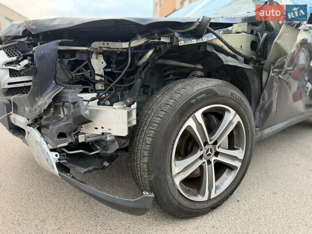 Синий Мерседес ГЛЦ-Класс, объемом двигателя 1.99 л и пробегом 81 тыс. км за 15750 $, фото 3 на Automoto.ua