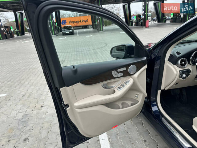 Синий Мерседес ГЛЦ-Класс, объемом двигателя 1.99 л и пробегом 110 тыс. км за 25999 $, фото 31 на Automoto.ua