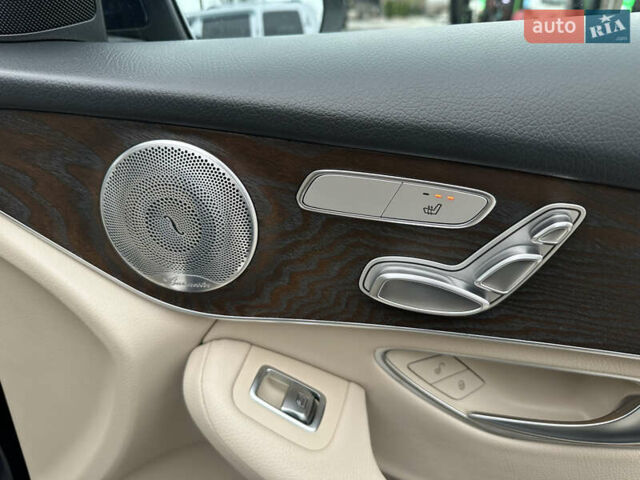 Синий Мерседес ГЛЦ-Класс, объемом двигателя 1.99 л и пробегом 110 тыс. км за 25999 $, фото 46 на Automoto.ua