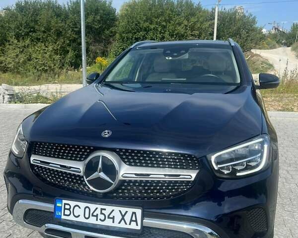 Синій Мерседес ГЛЦ-Клас, об'ємом двигуна 1.99 л та пробігом 44 тис. км за 32600 $, фото 1 на Automoto.ua