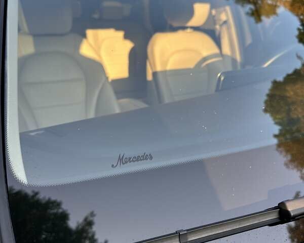 Синій Мерседес ГЛЦ-Клас, об'ємом двигуна 1.99 л та пробігом 82 тис. км за 38250 $, фото 11 на Automoto.ua