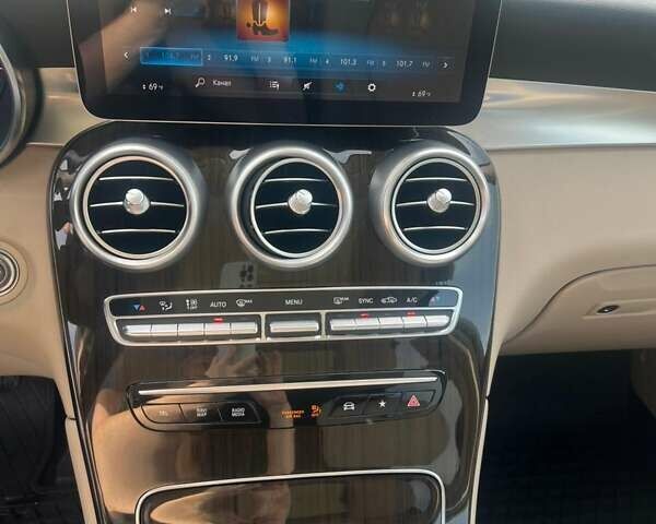 Синій Мерседес ГЛЦ-Клас, об'ємом двигуна 1.99 л та пробігом 44 тис. км за 32600 $, фото 21 на Automoto.ua
