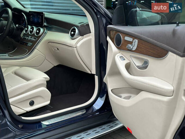 Синій Мерседес ГЛЦ-Клас, об'ємом двигуна 2 л та пробігом 75 тис. км за 48000 $, фото 20 на Automoto.ua