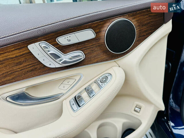 Синій Мерседес ГЛЦ-Клас, об'ємом двигуна 2 л та пробігом 75 тис. км за 47777 $, фото 12 на Automoto.ua