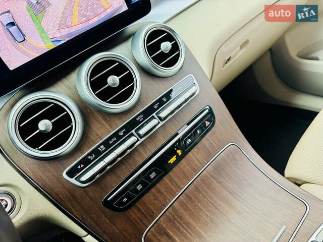 Синій Мерседес ГЛЦ-Клас, об'ємом двигуна 2 л та пробігом 75 тис. км за 47777 $, фото 29 на Automoto.ua