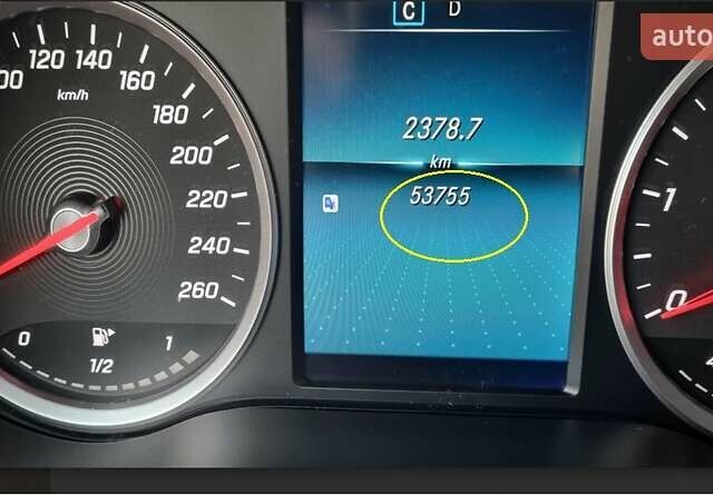 Синий Мерседес ГЛЦ-Класс, объемом двигателя 1.95 л и пробегом 53 тыс. км за 44000 $, фото 11 на Automoto.ua