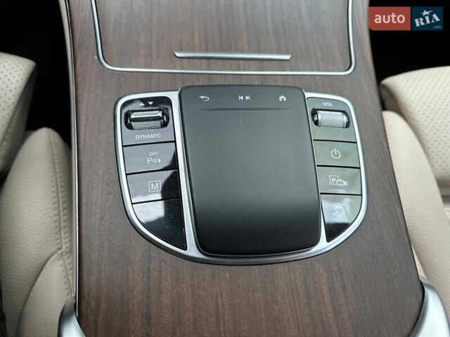 Синій Мерседес ГЛЦ-Клас, об'ємом двигуна 2 л та пробігом 75 тис. км за 48000 $, фото 27 на Automoto.ua
