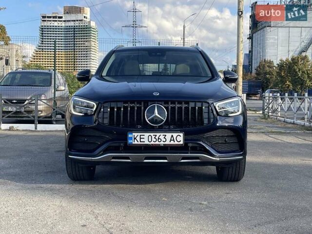 Синій Мерседес ГЛЦ-Клас, об'ємом двигуна 1.99 л та пробігом 48 тис. км за 34500 $, фото 1 на Automoto.ua
