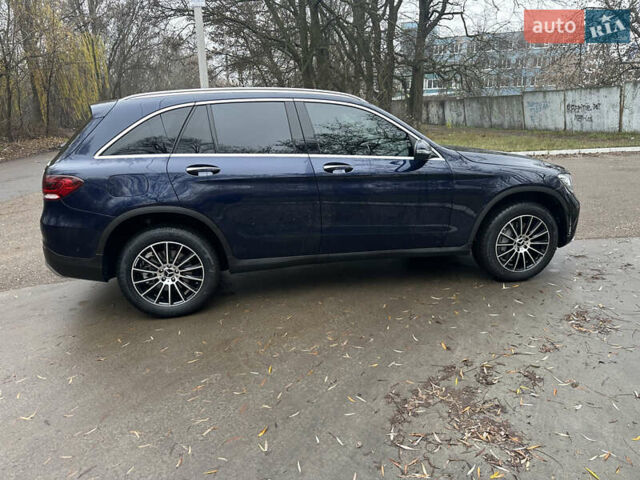 Синий Мерседес ГЛЦ-Класс, объемом двигателя 1.99 л и пробегом 50 тыс. км за 31000 $, фото 2 на Automoto.ua