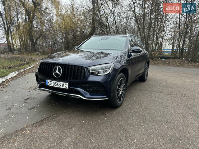 Синий Мерседес ГЛЦ-Класс, объемом двигателя 1.99 л и пробегом 50 тыс. км за 31000 $, фото 1 на Automoto.ua