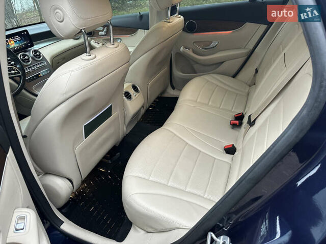 Синий Мерседес ГЛЦ-Класс, объемом двигателя 1.99 л и пробегом 50 тыс. км за 31000 $, фото 15 на Automoto.ua