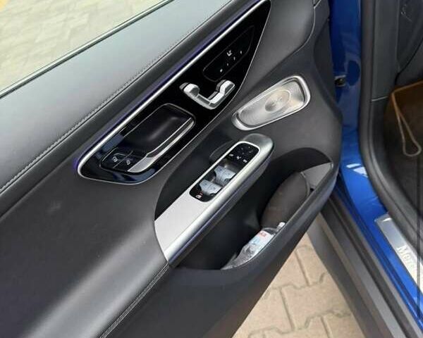 Синий Мерседес ГЛЦ-Класс, объемом двигателя 2 л и пробегом 6 тыс. км за 99922 $, фото 6 на Automoto.ua