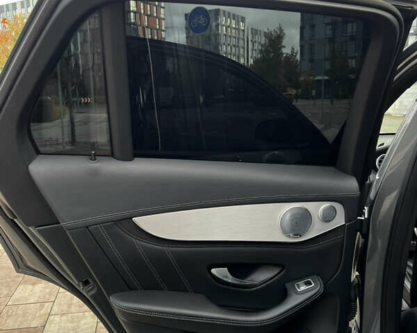 Зеленый Мерседес ГЛЦ-Класс, объемом двигателя 3.98 л и пробегом 52 тыс. км за 63000 $, фото 14 на Automoto.ua