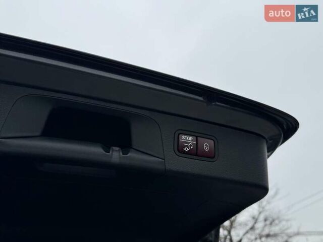 Зеленый Мерседес ГЛЦ-Класс, объемом двигателя 3.98 л и пробегом 53 тыс. км за 57900 $, фото 59 на Automoto.ua