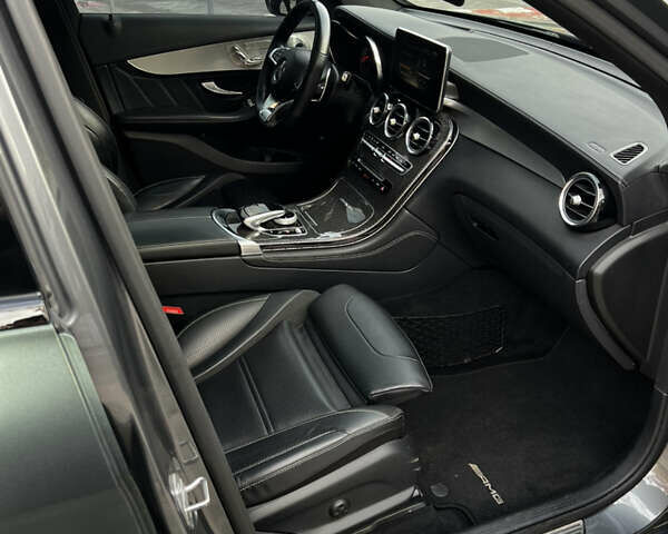 Зеленый Мерседес ГЛЦ-Класс, объемом двигателя 3.98 л и пробегом 52 тыс. км за 63000 $, фото 13 на Automoto.ua