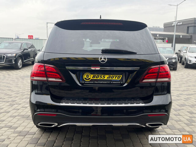 Чорний Мерседес ГЛE 350, об'ємом двигуна 3 л та пробігом 210 тис. км за 42500 $, фото 5 на Automoto.ua