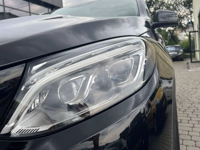 Черный Мерседес ГЛE 400, объемом двигателя 3 л и пробегом 67 тыс. км за 47999 $, фото 28 на Automoto.ua