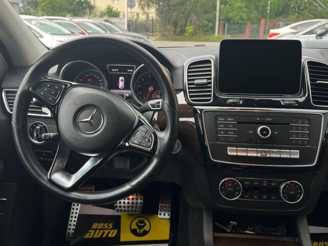 Черный Мерседес ГЛE 400, объемом двигателя 3 л и пробегом 67 тыс. км за 47999 $, фото 18 на Automoto.ua