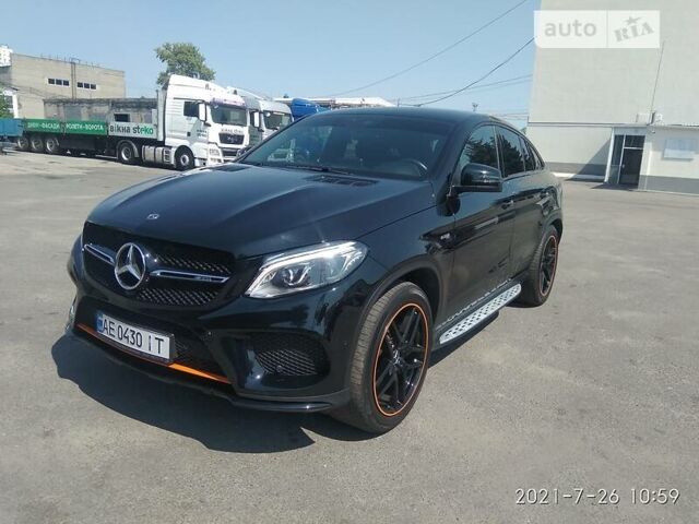 Мерседес GLE 43 AMG, об'ємом двигуна 3 л та пробігом 22 тис. км за 65000 $, фото 1 на Automoto.ua