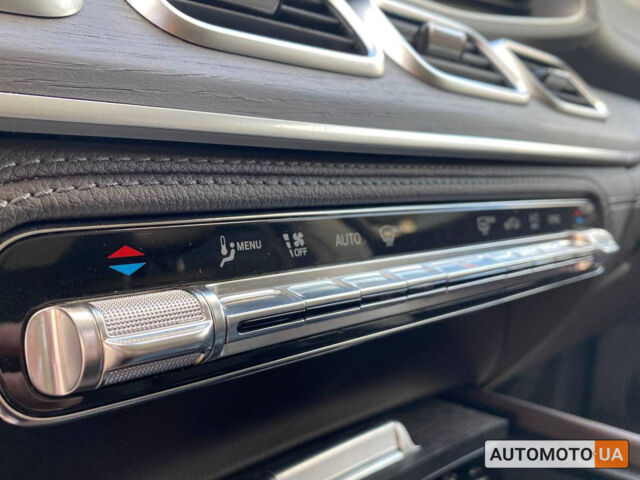 Сірий Мерседес GLE 450, об'ємом двигуна 3 л та пробігом 0 тис. км за 79900 $, фото 25 на Automoto.ua