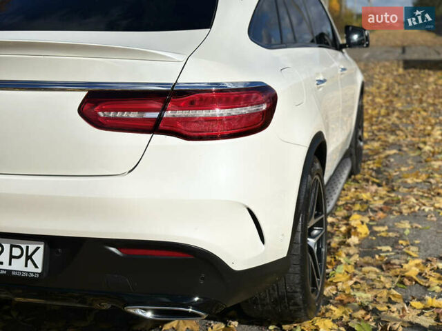Мерседес ГЛЕ-Класс 2015 в Стрые на Automoto.ua Белый Мерседес ГЛЕ-Класс, объемом двигателя 3 л и пробегом 155 тыс. км за 46900 $, фото 14 на Automoto.ua